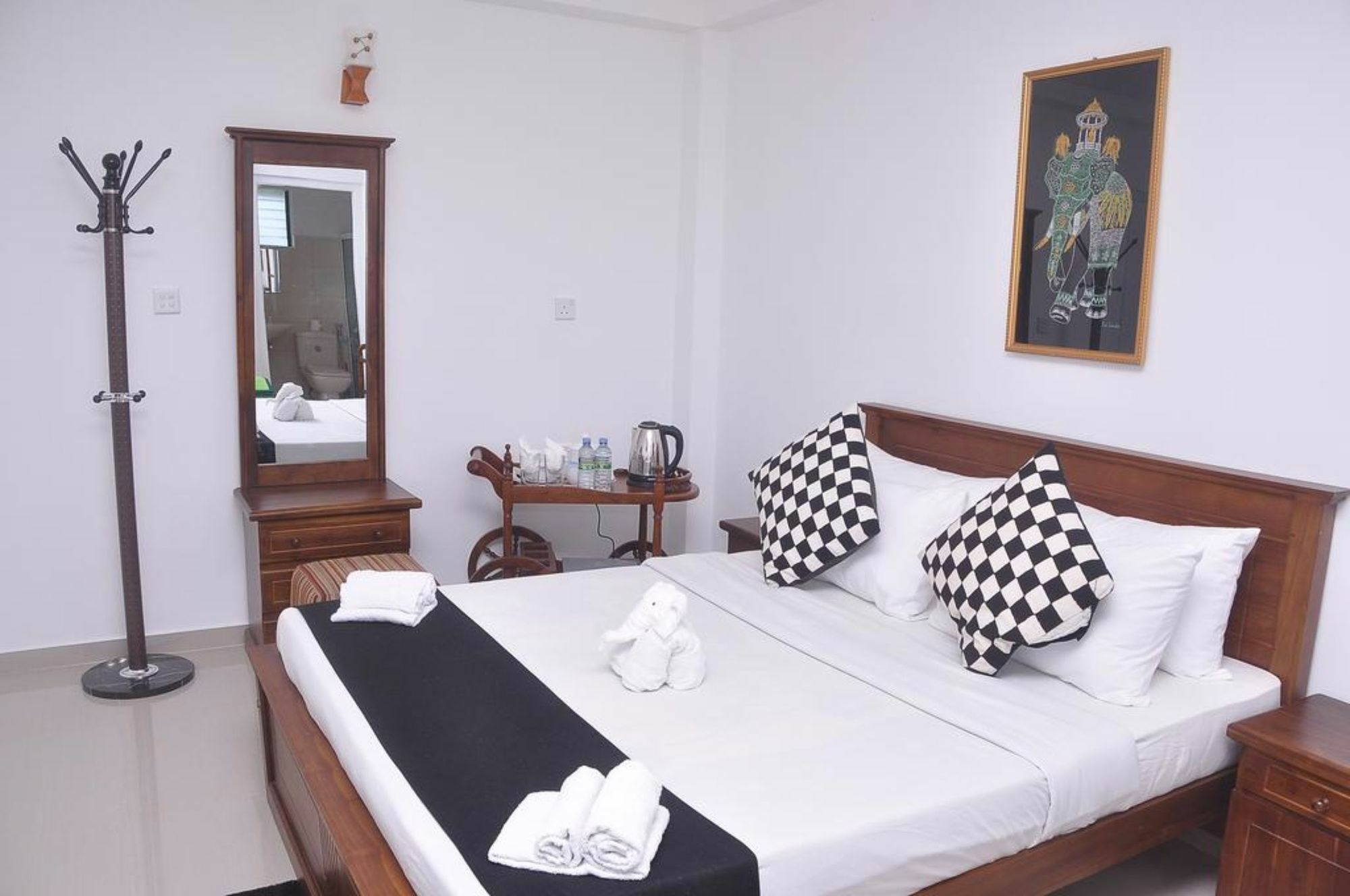 The Mountain Bungalow Nuwara Eliya Bagian luar foto